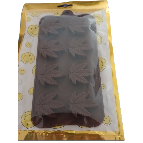 Silicone Cannabis Leaf Gummy Mold (8 cavities)